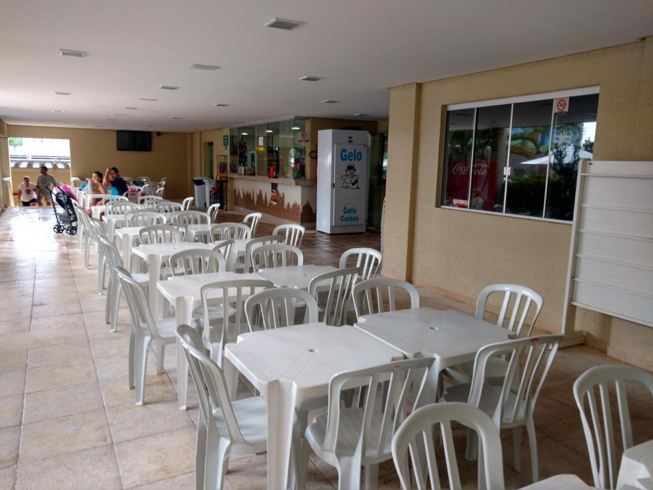 Apartment - Prive Thermas Ii - 2 Qts Vista Pq Aquatico